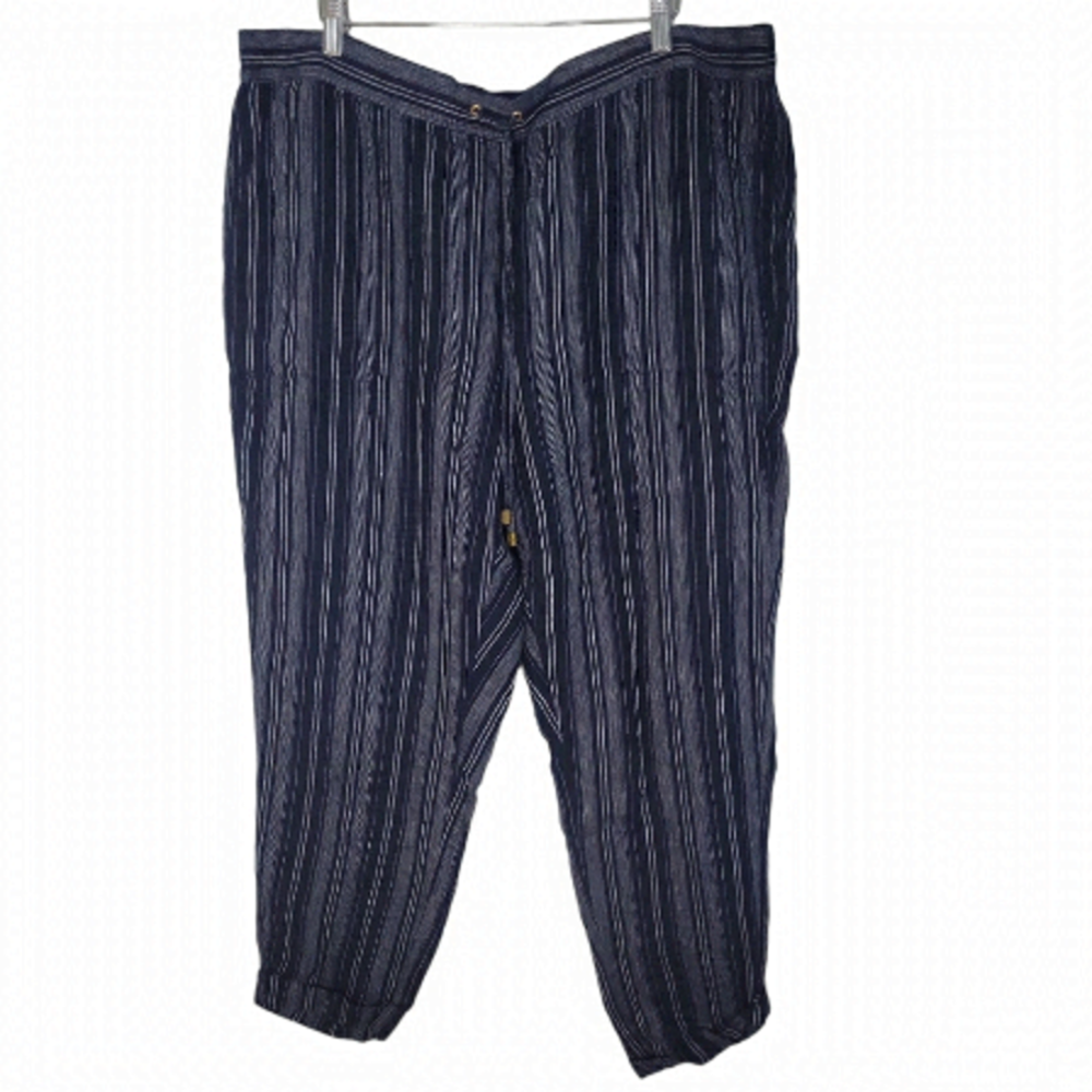 Ellen Tracy Navy Striped Pants